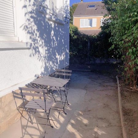 Petite Maison Avec Jardin Dans Banlieue De Paris Cormeilles-en-Parisis Exterior foto
