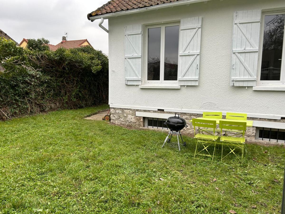 Petite Maison Avec Jardin Dans Banlieue De Paris Cormeilles-en-Parisis Exterior foto